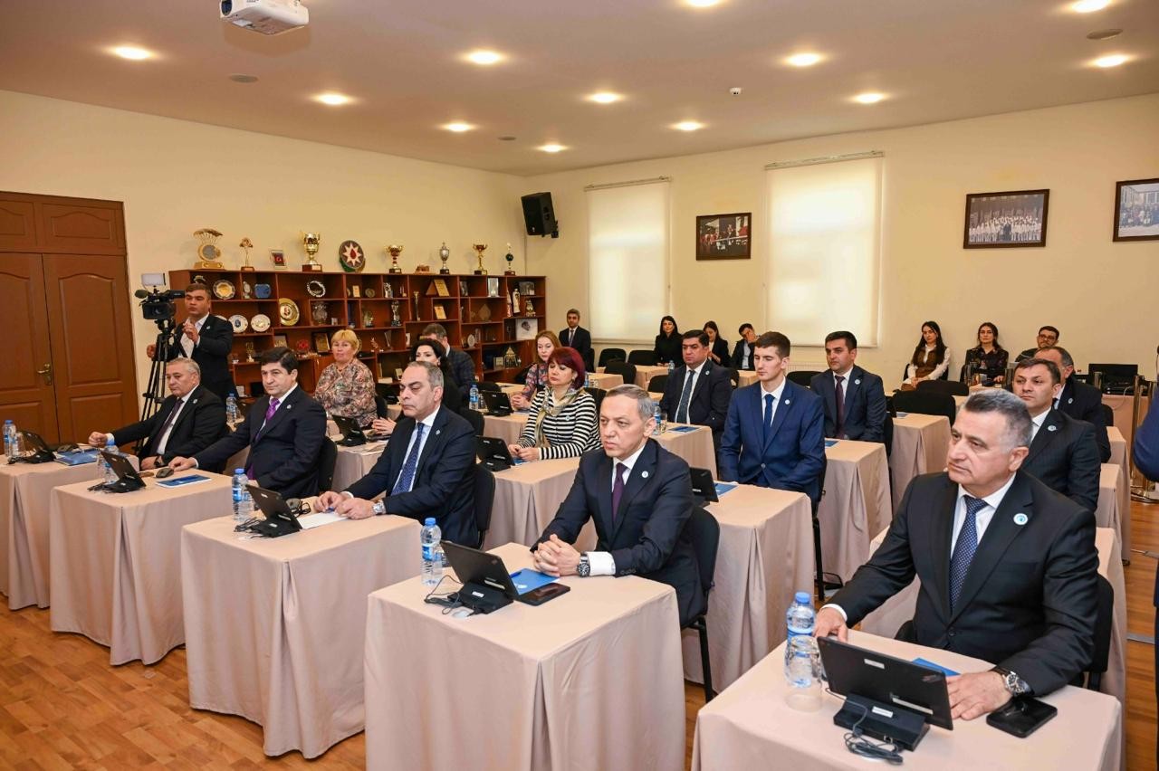 Vüqar Əhmədov yenidən federasiya prezidenti seçildi - FOTOLAR